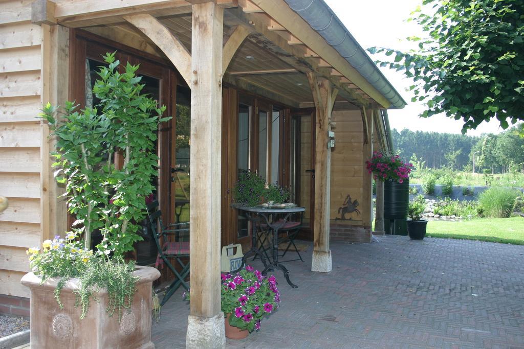Bed&Breakfast 'T Eikeltje Hollandscheveld Екстер'єр фото
